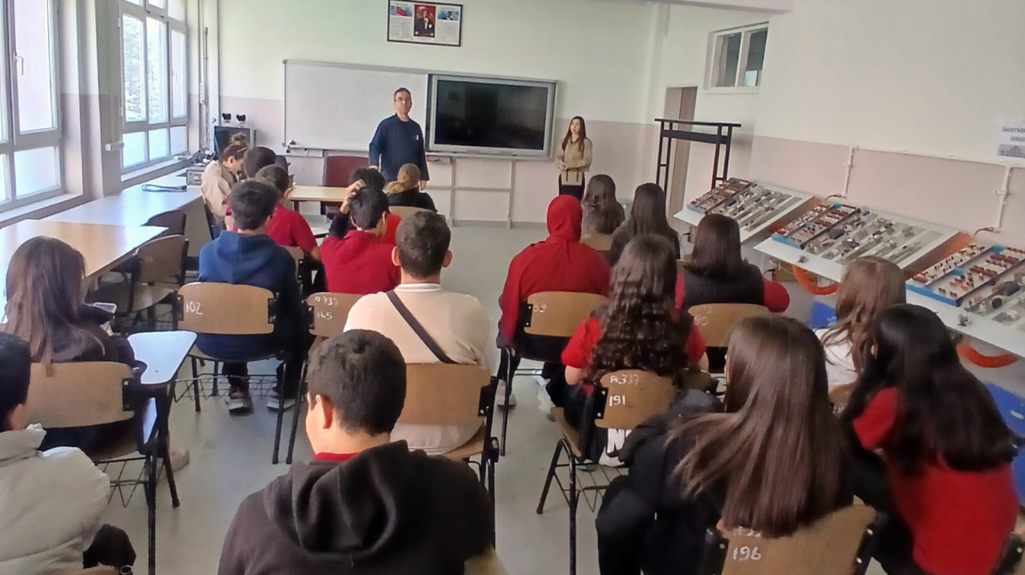 Meslek ve Okul Tanıtım Günleri Kuyubaşı Şehit Hüseyin Köksal Ortaokulu